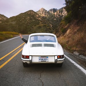 国产真实对白久久
